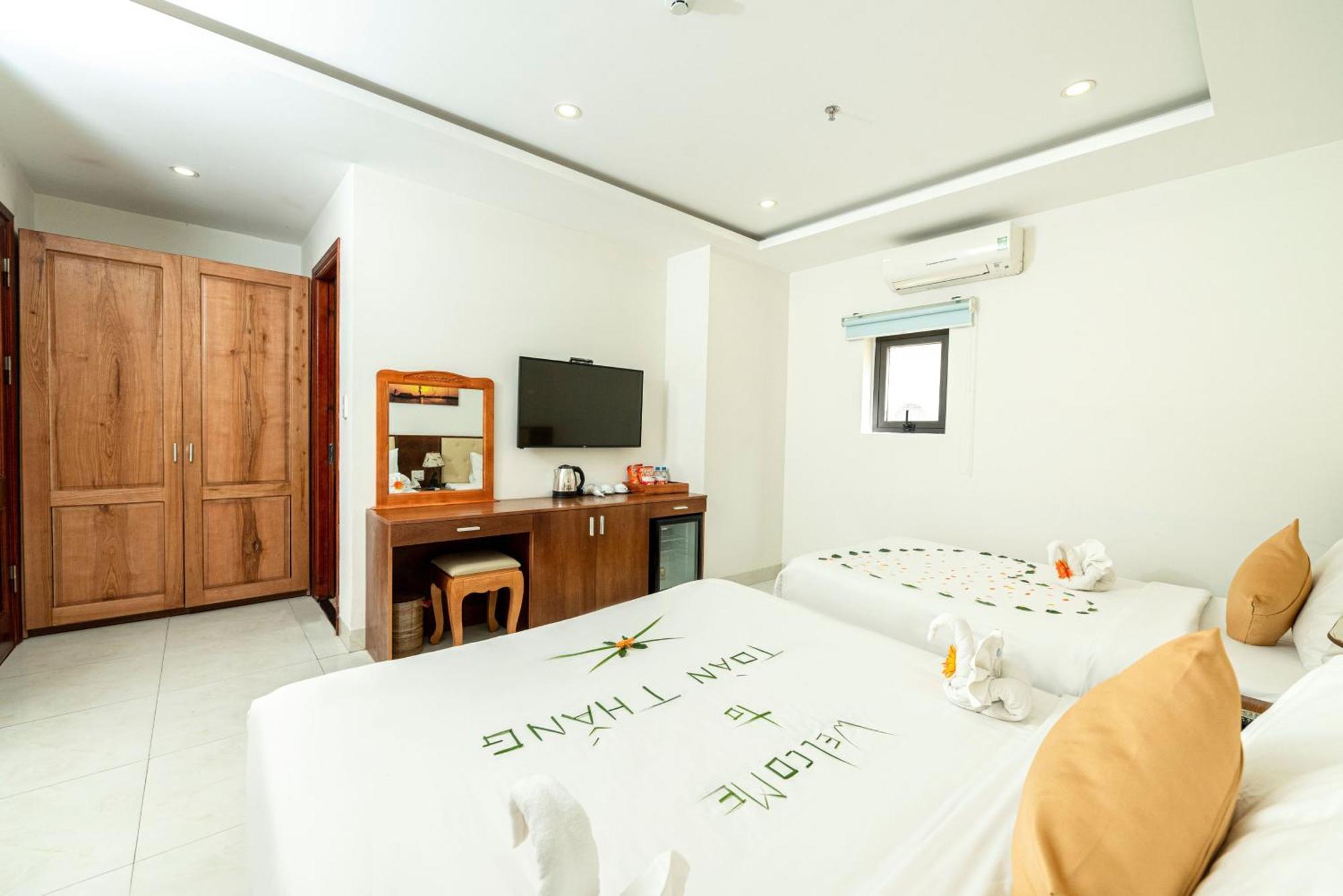 Toan Thang Beach Hotel Da Nang Exterior foto
